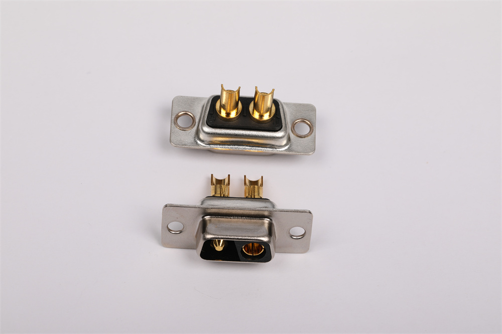 大電流2V2母座 焊線