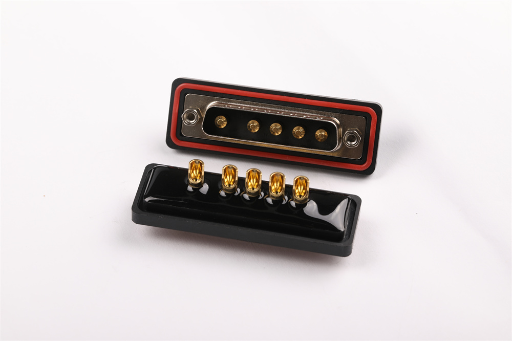 大電流防水5W5公座 焊線